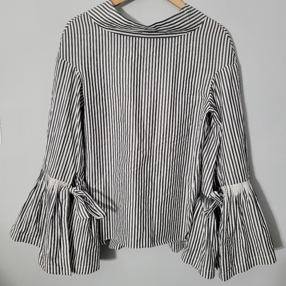 Teija Gray Striped High Neck Statement Bell Sleeve Blouse - Picture 4 of 12
